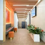 75-5C 3Br Brand New Luxury Duplex W&D Elevator